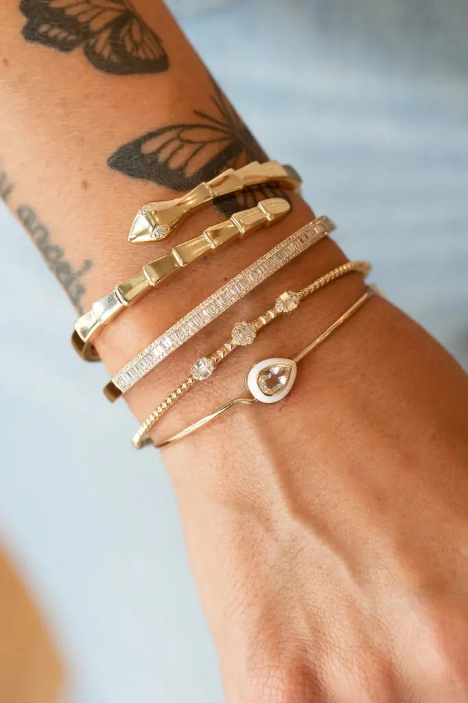 From Casual to Chic: How Gold Bracelets Transform Your Look